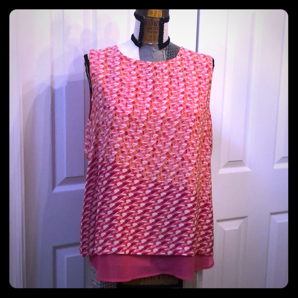 Beautiful light weight Coral sleeveless top